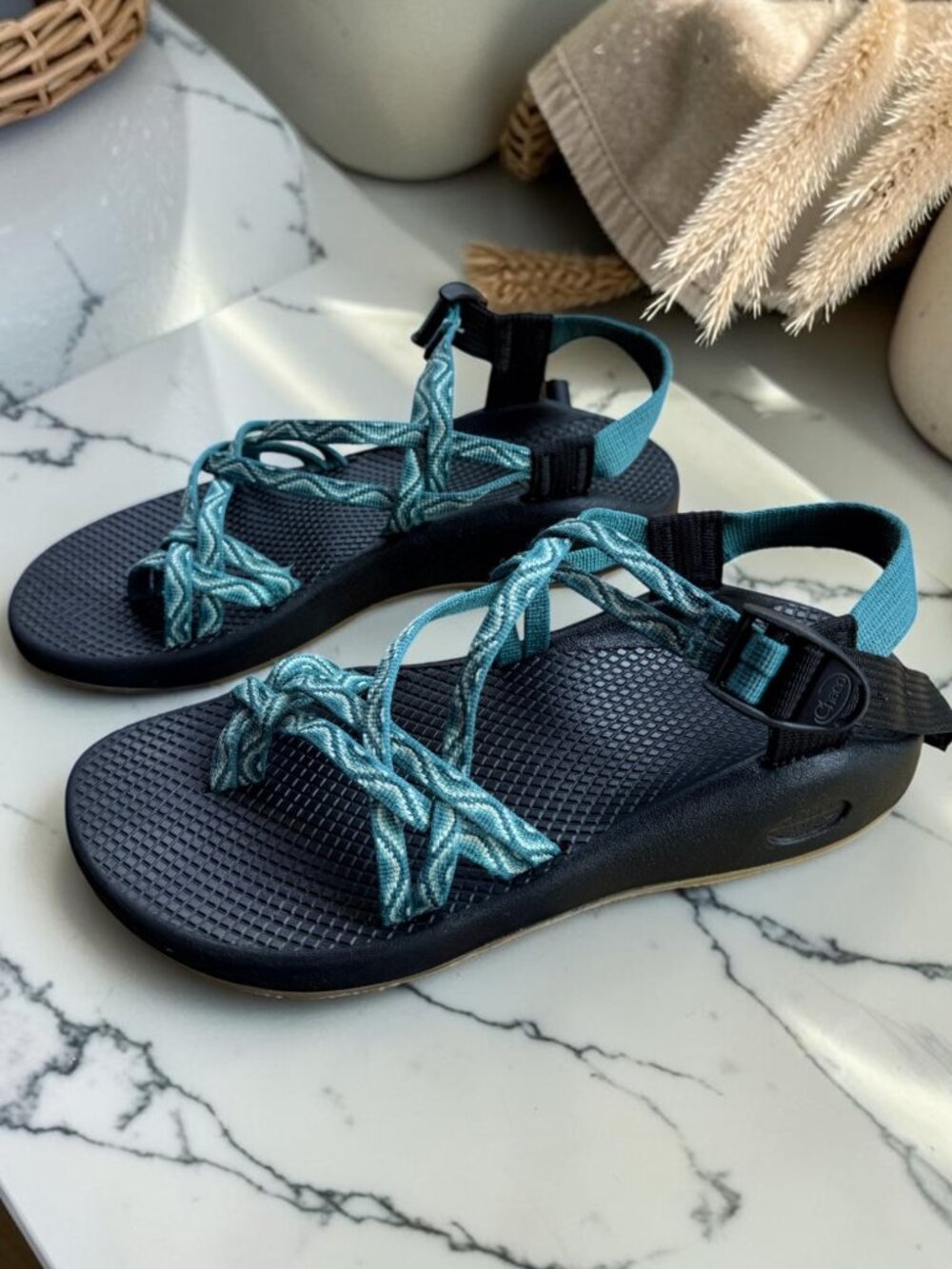 Chaco Women's Blue Strappy Classic Sandals Size 9